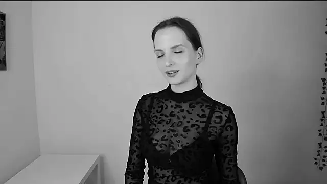 Ariadna_Shy's Live XXX Chat