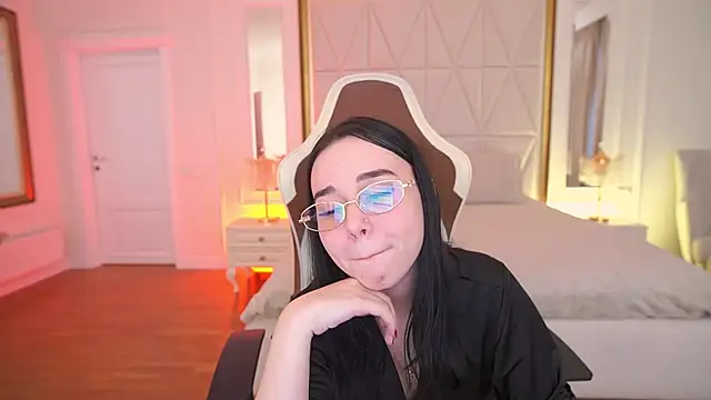 TorrySrar লাইভ XXX চ্যাট