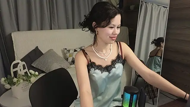 moco_choco live XXX chat