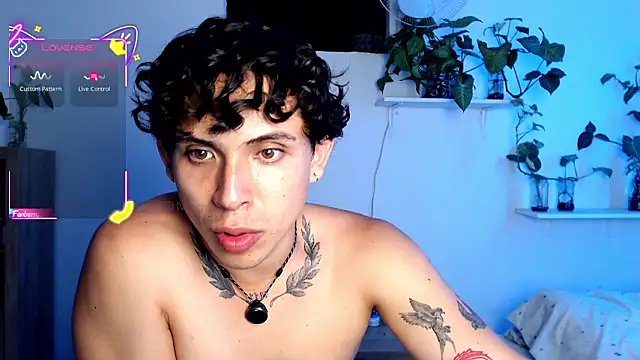 Magnuz_Col élő XXX-chatje