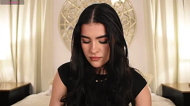 دردشة Antonellaparis_ الجنسية المباشرة