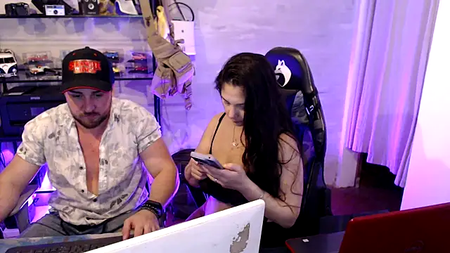 Вебкам-шоу Hey-Hot