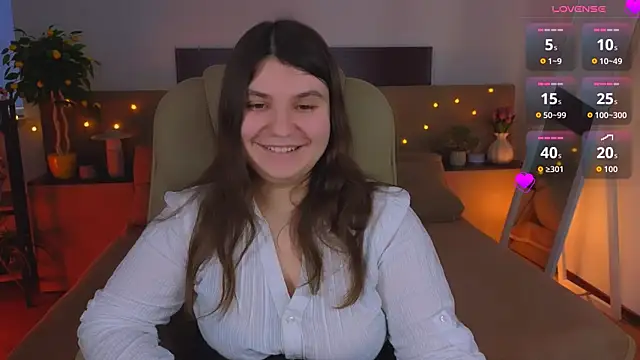 Viola__Shy 现场XXX聊天