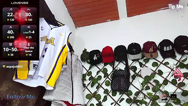 Themasterhades_777 Show in webcam