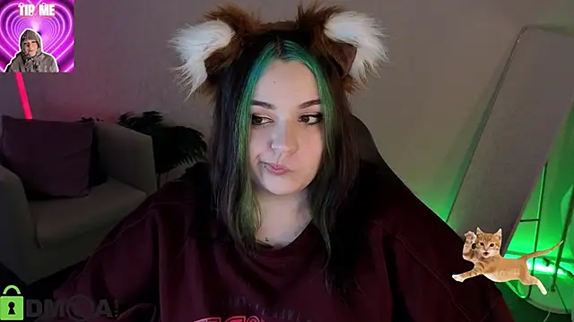 Mia_R0ss élő XXX-chatje