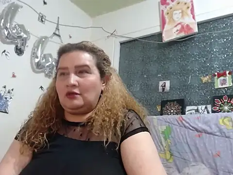 Perla1981-- Chat XXX live