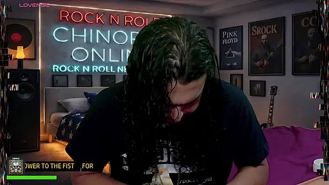 Webkamerová show chino_roz