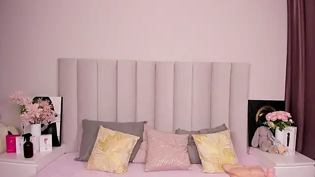 MiaKarlos live XXX chat