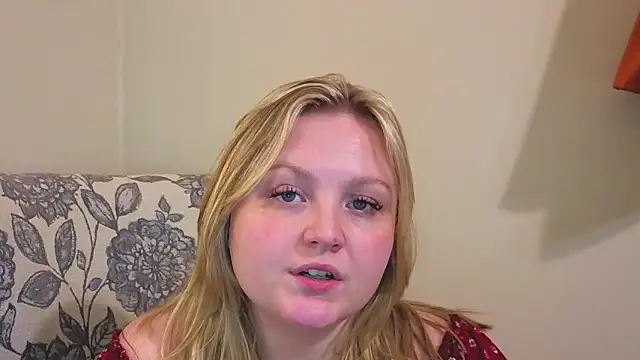 PhatAssBlond webkamerás műsora