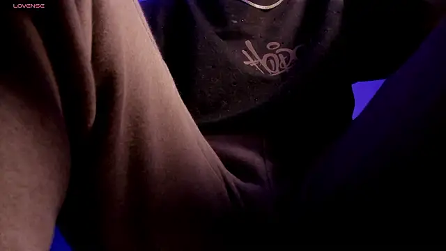 Chat +18 de s_sven03 ao vivo