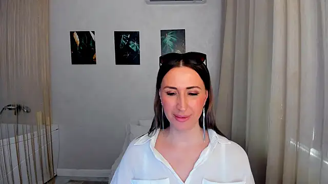 PassionGlow's Live XXX Chat