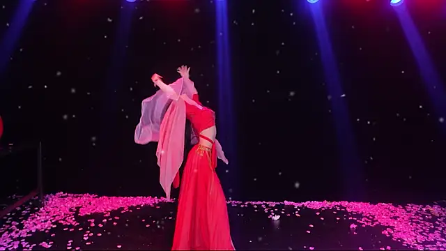 Chat XXX ao vivo de RV-525-