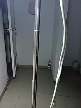 XXX chat uživo modela KarameloVzla