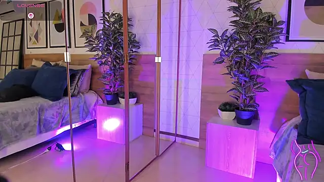 MiaKay1 Live XXX Chat