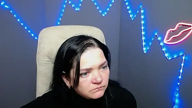 Chatroom XXX en direct de LauraFinn