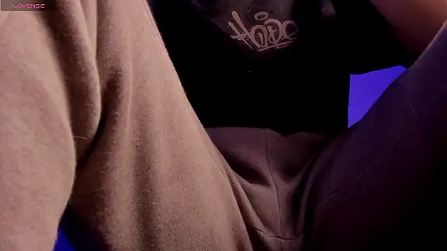 s_sven03 Show Webcam