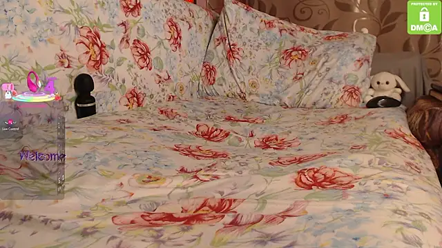 _M_i_a___ লাইভ XXX চ্যাট