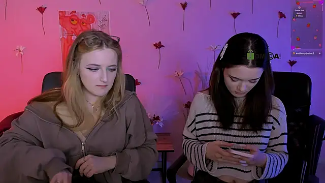 Онлайн чат XXX liana_kisses