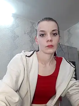 JhonSHelBy7LuNa Adlı Modelin Canlı XXX Sohbeti