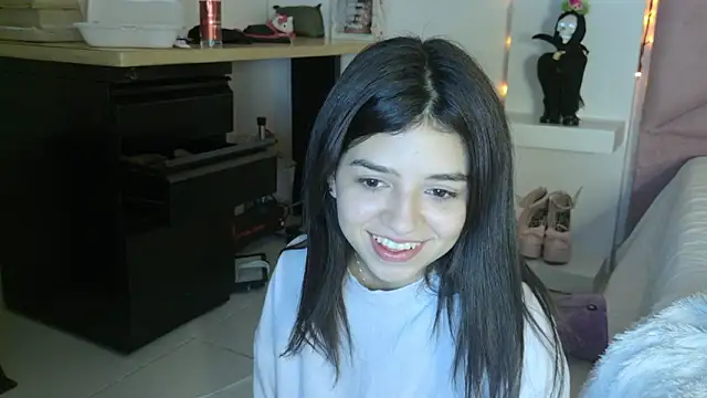 eva_sin18 élő XXX-chatje