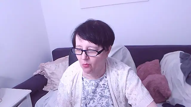 ChristaRose: онлайн-секс-чат