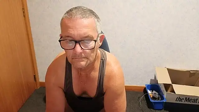 daddy_man 网络视讯表演