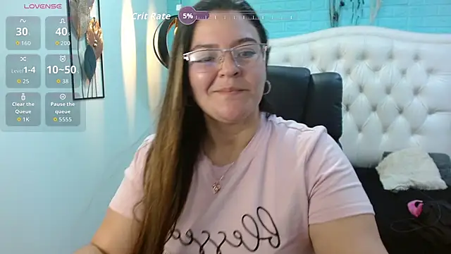 MsJossie Chat XXX live