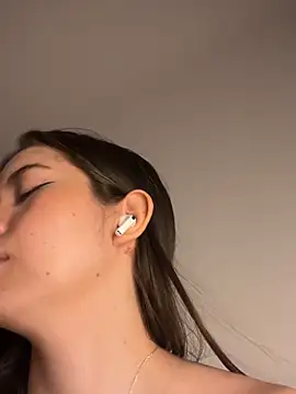 alyabelova's Live XXX Chat