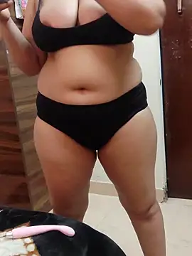 دردشة angel_monika الجنسية المباشرة