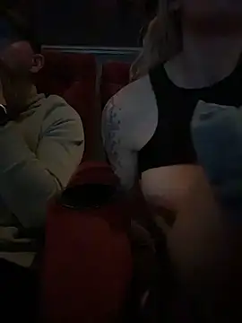 ItsDanniG's Live XXX Chat