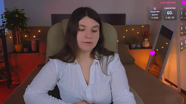 Chat XXX en directo de Viola__Shy