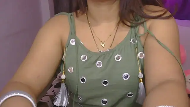 Punjaban_patola Chat XXX live