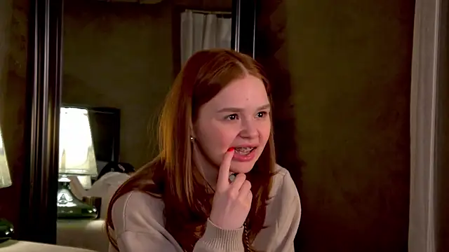 MiraBliss Chat XXX live