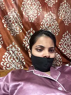 Sandhya_77 Pertunjukan Webcam