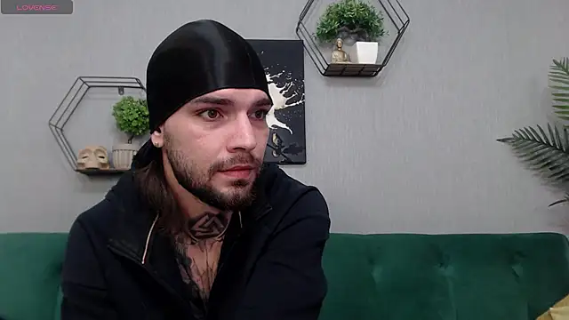 KaneHunter – webcam-show