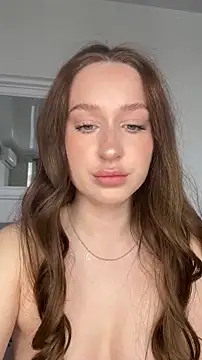 Chat XXX en directo de cuteeyesbaby