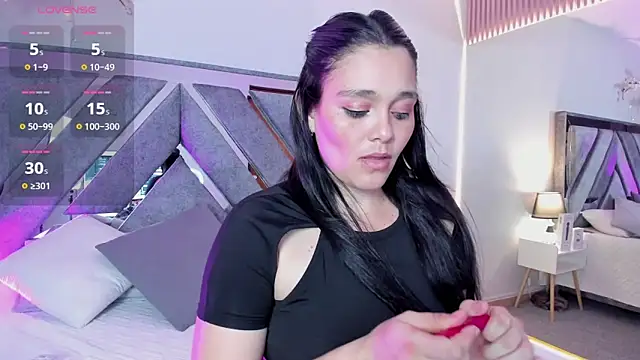 Astrid_williams লাইভ XXX চ্যাট