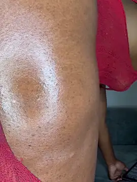 Ebony_Queeen – Naživo XXX chat