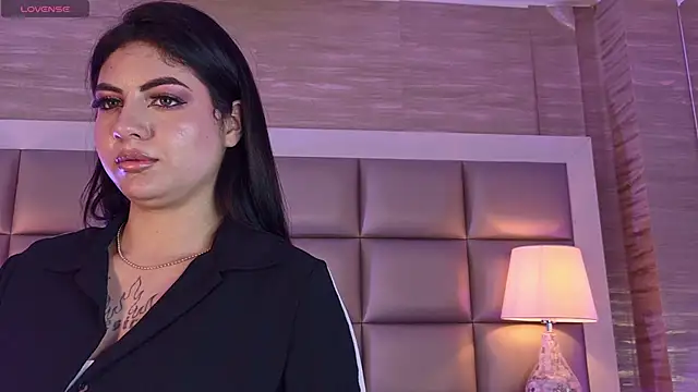 Chat XXX en directo de MiaNeill