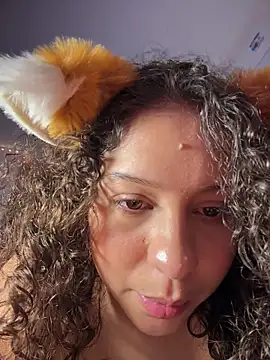 Živý XXX chat Shara_dreams