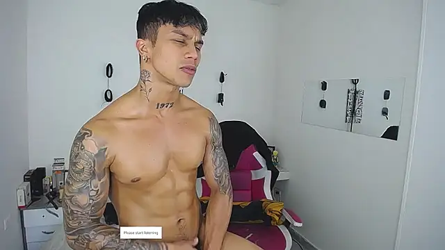 Leonard_PriceのライブXXXチャット