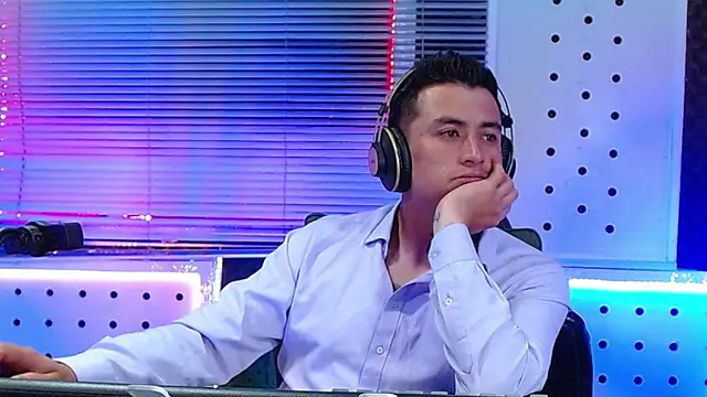 GodofcumxxxのライブXXXチャット