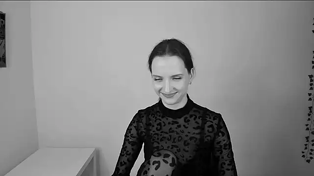 Ariadna_Shy's Live XXX Chat