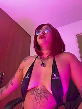 _Devika 라이브 XXX 채팅