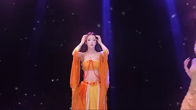 Chatroom XXX en direct de RV-525-