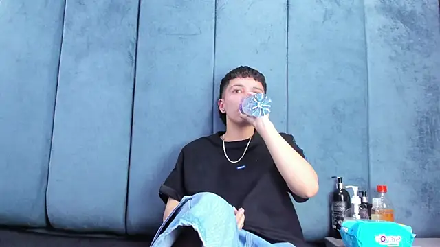 Sembang XXX Secara Langsung Megan_Thompson_