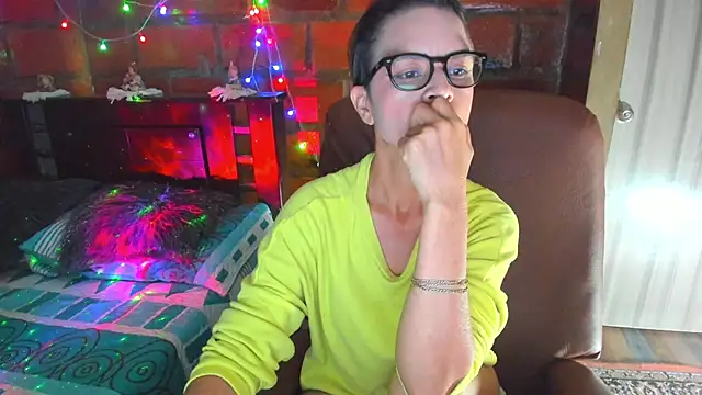 Chat XXX en directo de BrianaGarner