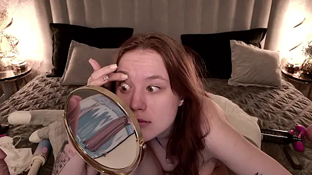 CarolineTenders' Live XXX Chat