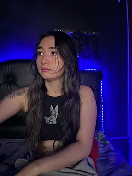 Sophie_LS Chat XXX in diretta