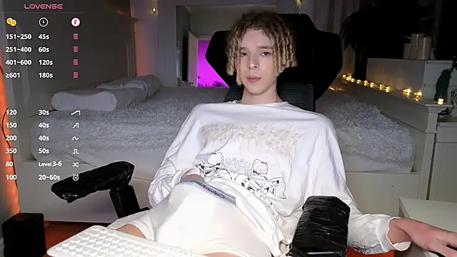 Kudi_Minnt Webcam Show